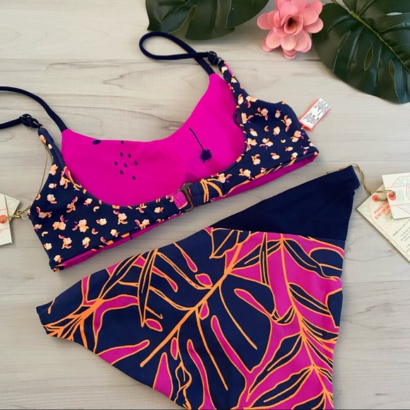 Maaji Reversible Floral Bikini Bottom 👙☀️ - Picture 7 of 14